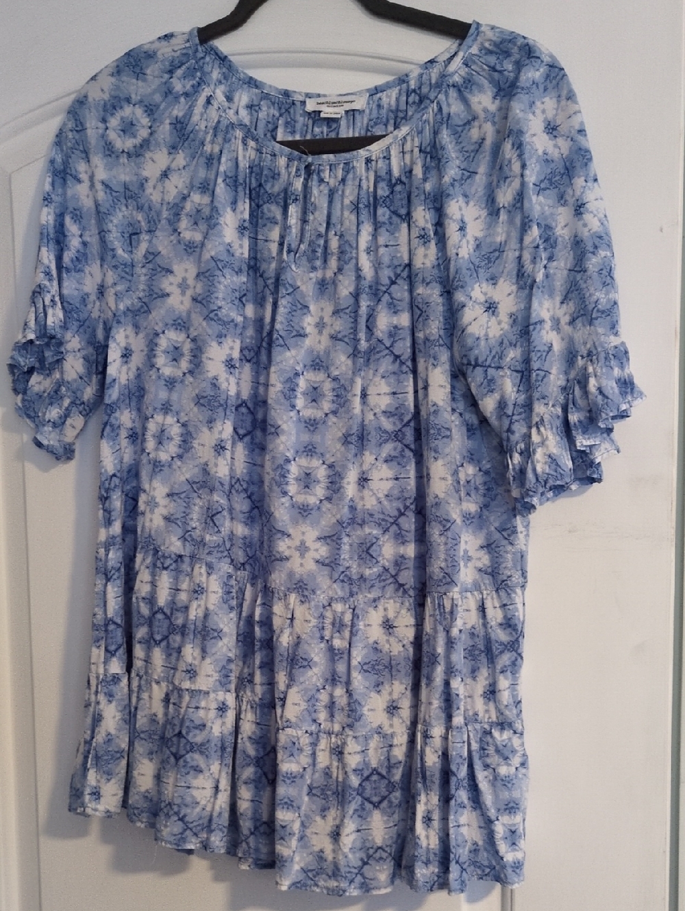 beachlunchlounge Blue and White Printed Peasant Tunic